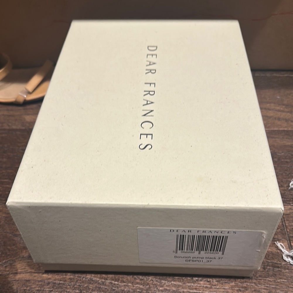 Dear Frances Pump New